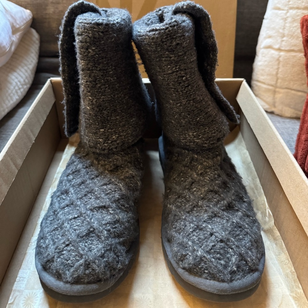 Ugg knit lattice cardy boots